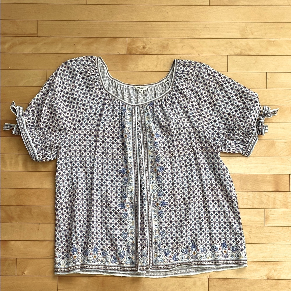 Women's Blue Patterned Top